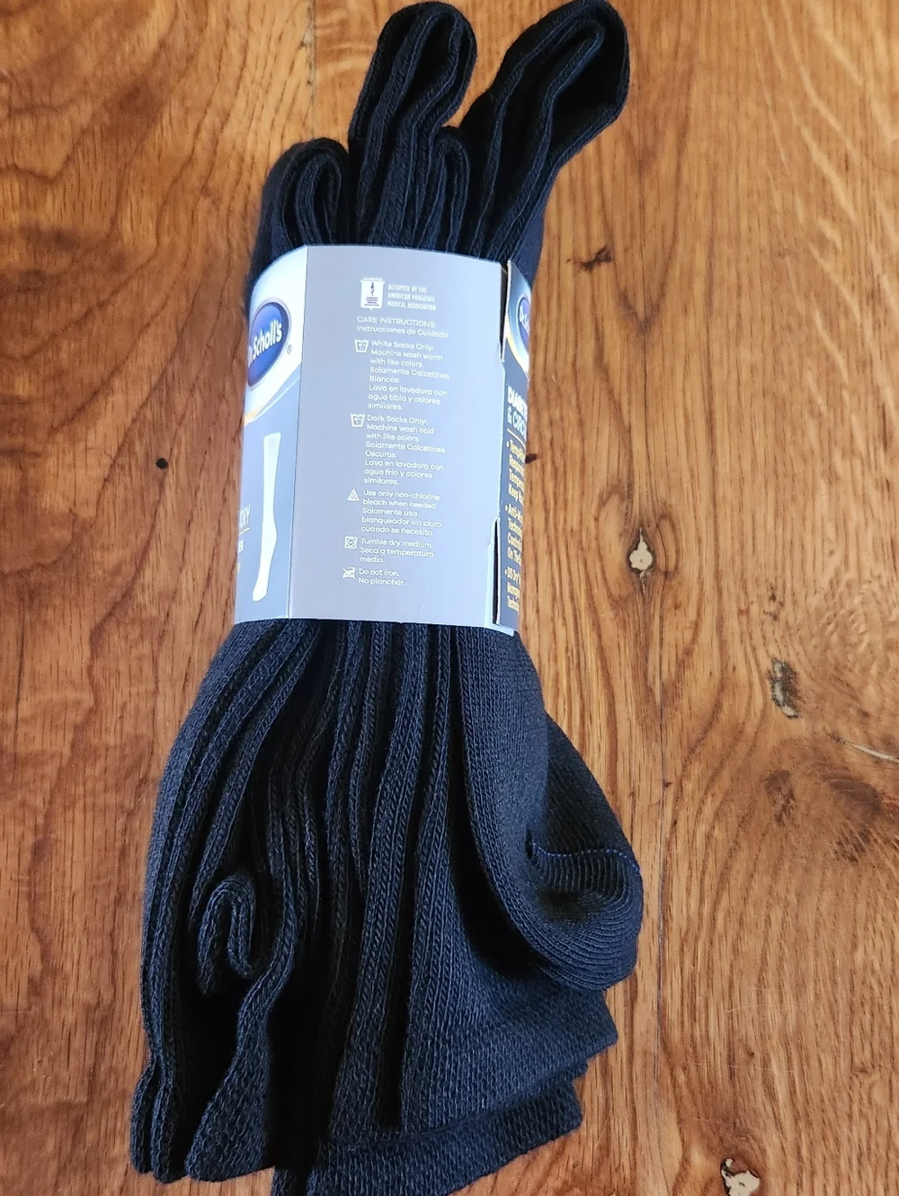 Dr. Scholl's Black Diabetes and Circulatory Crew Socks - 4 Pair
